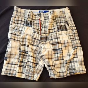 Men's American Eagle plaid shorts
